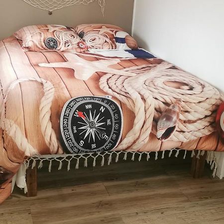 Comme A La Maison La Jonchere Kültér fotó